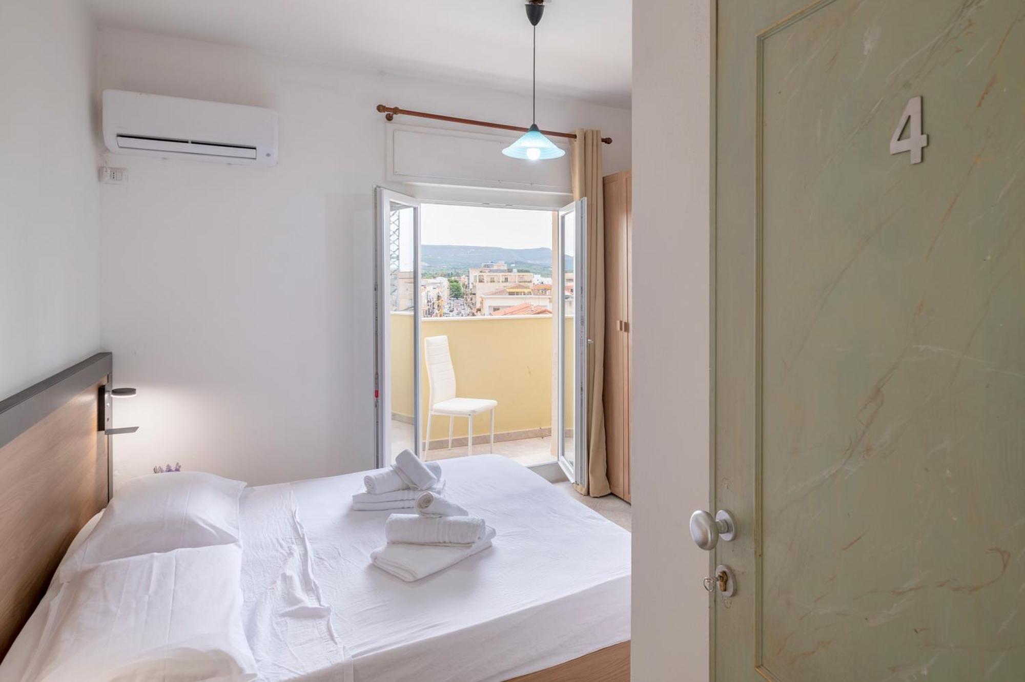 אלגהרו Oasis Guest House מראה חיצוני תמונה