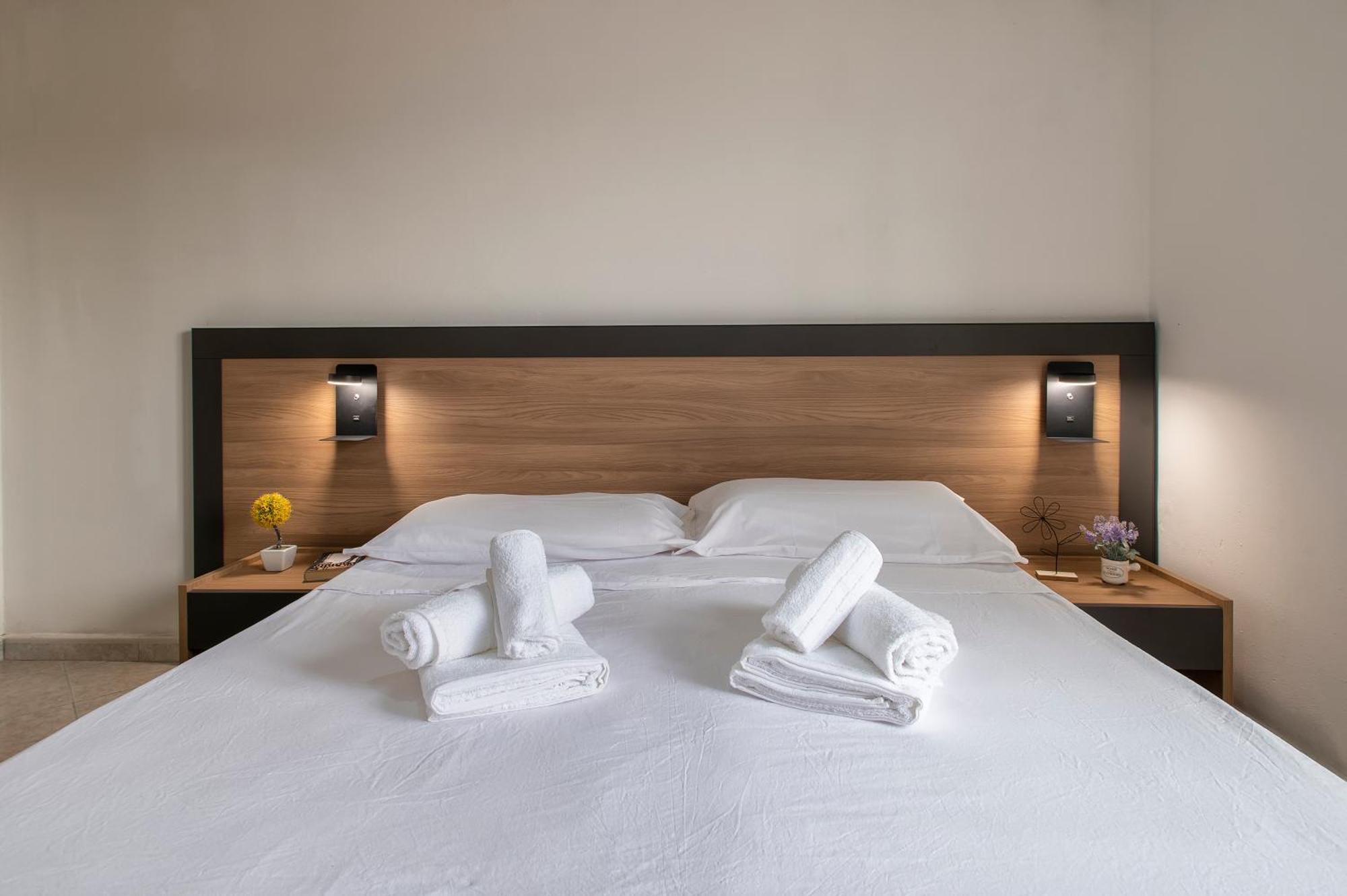 אלגהרו Oasis Guest House מראה חיצוני תמונה