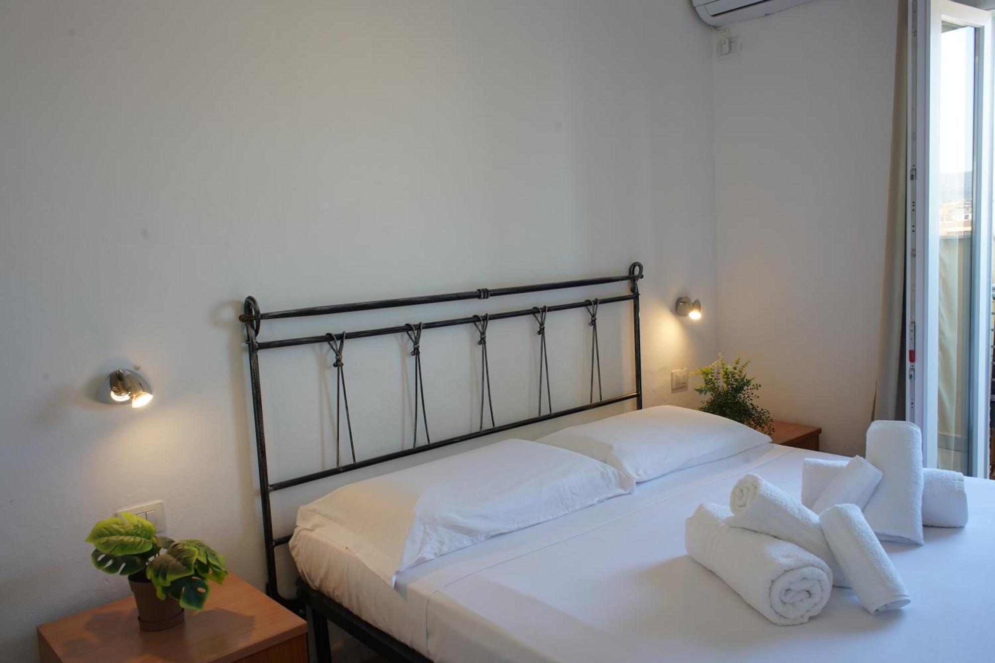אלגהרו Oasis Guest House מראה חיצוני תמונה