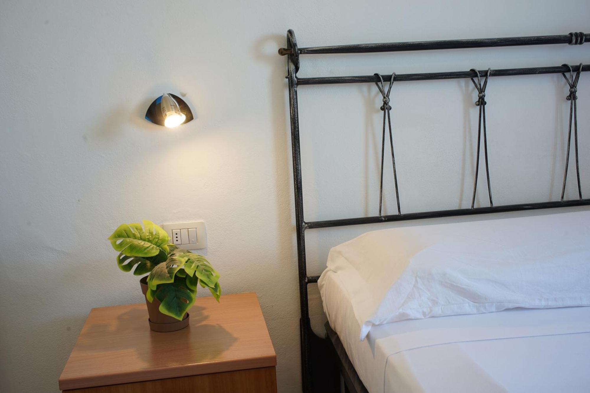 אלגהרו Oasis Guest House מראה חיצוני תמונה
