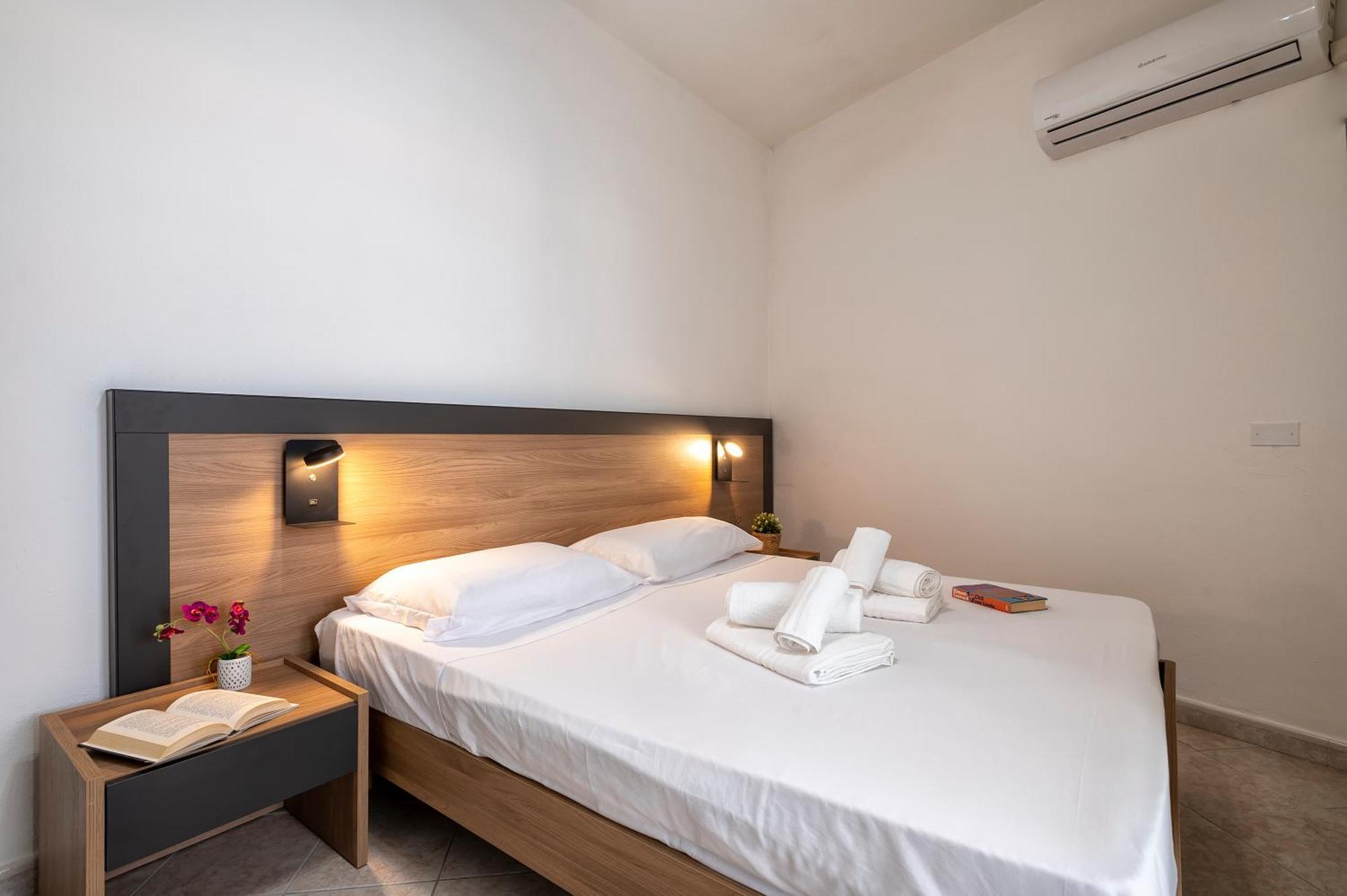 אלגהרו Oasis Guest House מראה חיצוני תמונה