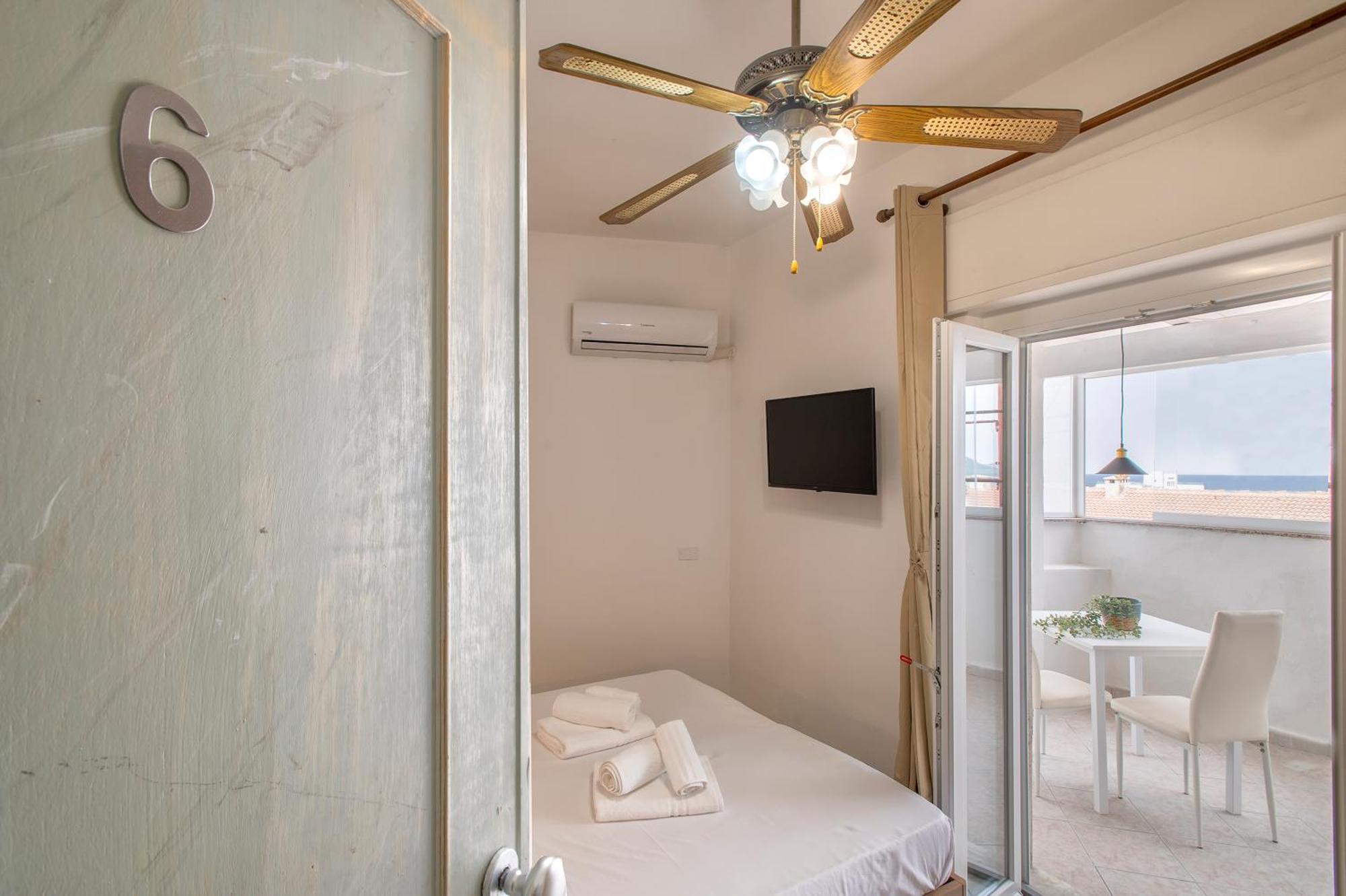 אלגהרו Oasis Guest House מראה חיצוני תמונה